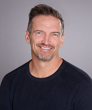 Cameron Chell Net Worth, Biography, and Insider Trading