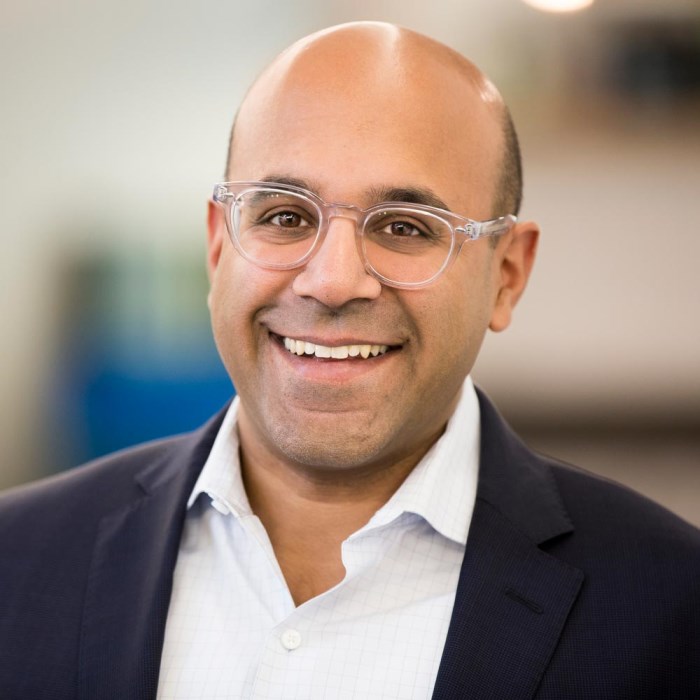 Niraj Shah Net Worth, Biography, and Insider Trading