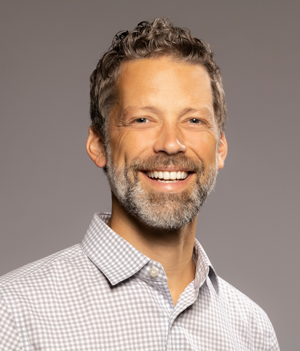 Mr. Eric Tiziani