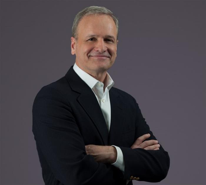 Mr. Steven Pantelick