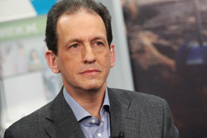 Mr. David J. Schlanger