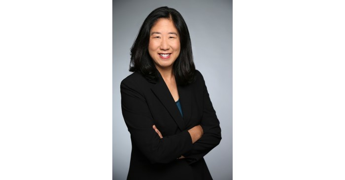 Janet Lee