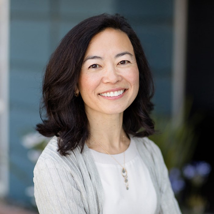 Ms. Jennifer Lew