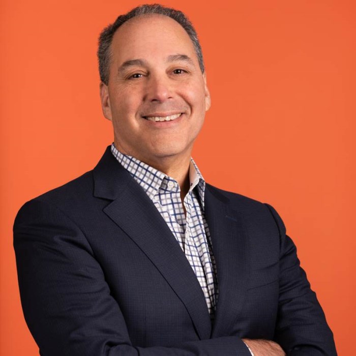 Mr. Daniel Lee Rosensweig