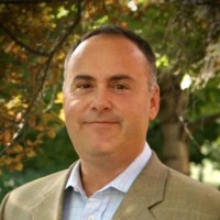 ROBERT J Traube